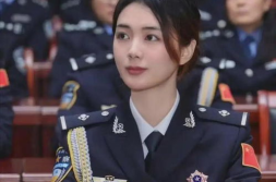 警服小姐姐黑色,黑色威严下的守护之光