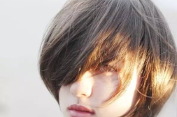 短发酷酷小姐姐抖音图片,抖音上的一道亮丽风景线！”