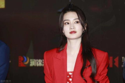 子沁小姐姐,青春活力，魅力四射的时尚达人